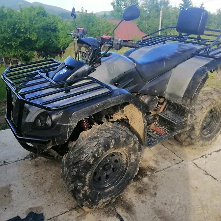 Guest house Sadiba Rozchil Yablunytsya