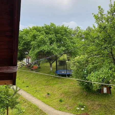 Sadiba Rozchil * Yablunytsya