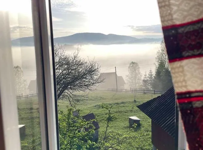 Konukevi Sadiba Rozchil Yablunytsia